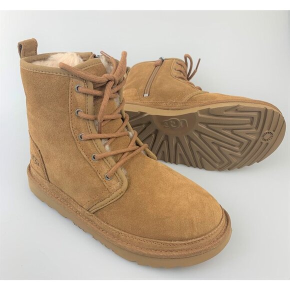 NIB Ugg Kids Harkley Boot Size 4/36 - Picture 3 of 11
